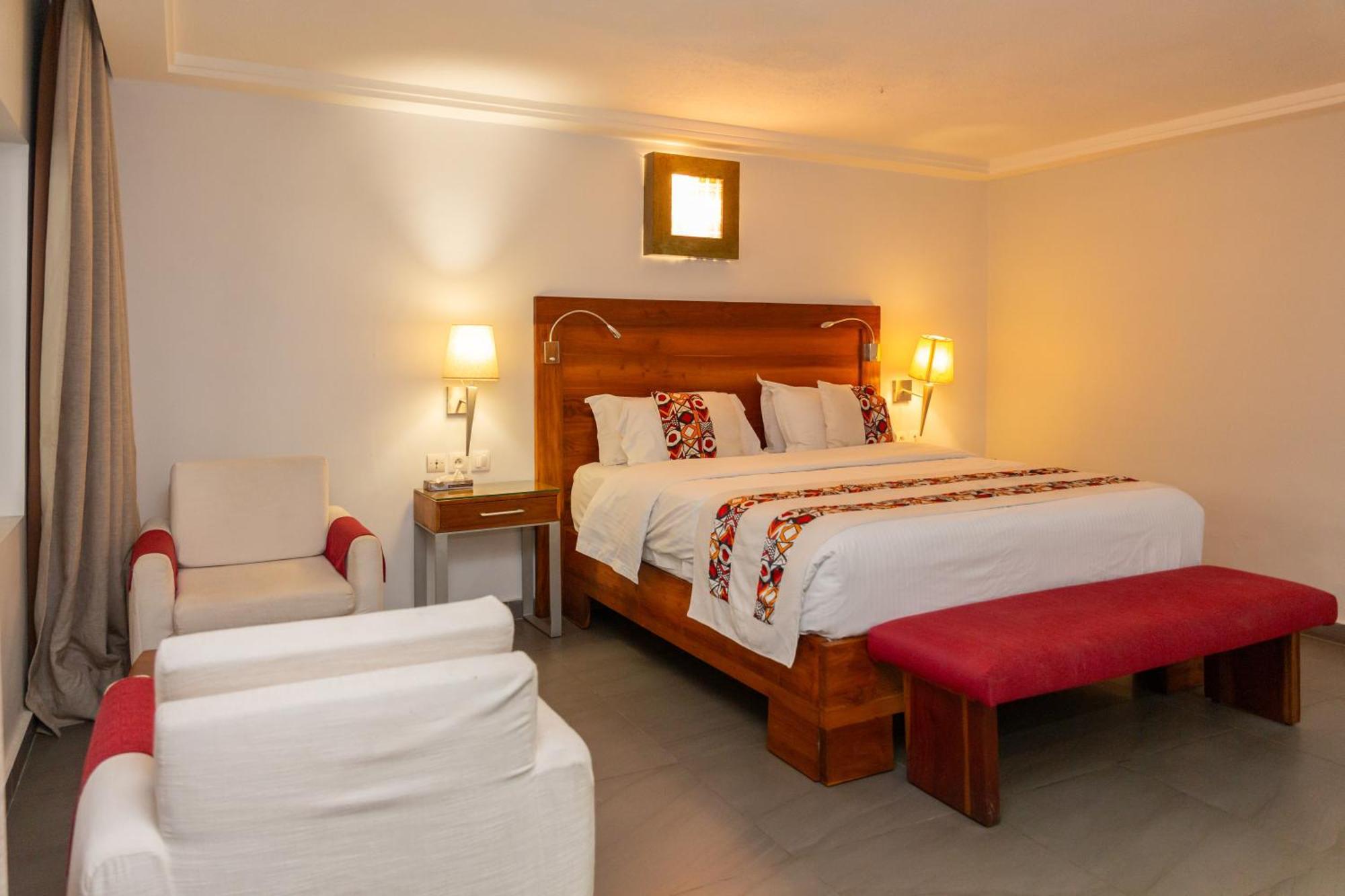 Hotel Du Lac Котону Екстериор снимка